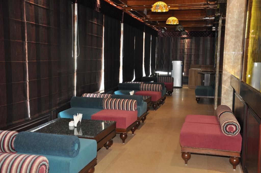 Hotel Southgate Shimla Zewnętrze zdjęcie
