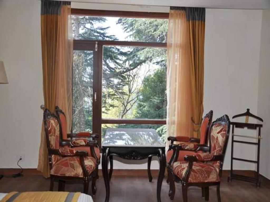 Hotel Southgate Shimla Zewnętrze zdjęcie